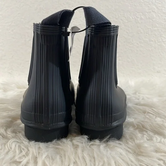HUNTER Women's Original Chelsea Rain Boots Waterproof Size 7 Dark Blue New - Picture 5 of 12